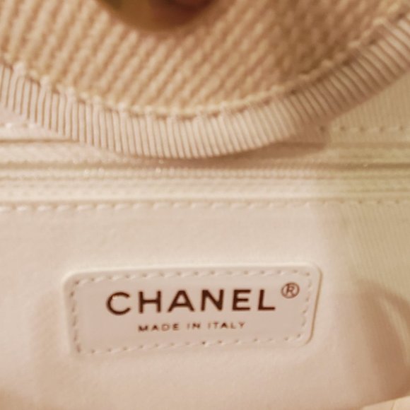 Chanel Deauville Tote - Picture 14 of 17